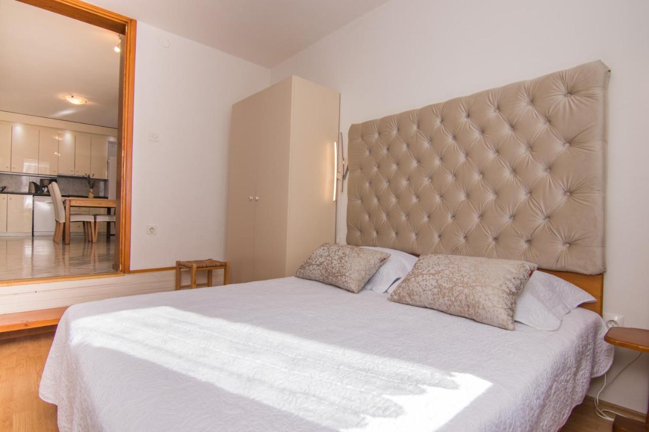 Apartmani Villa Kalinic Нівице Екстер'єр фото