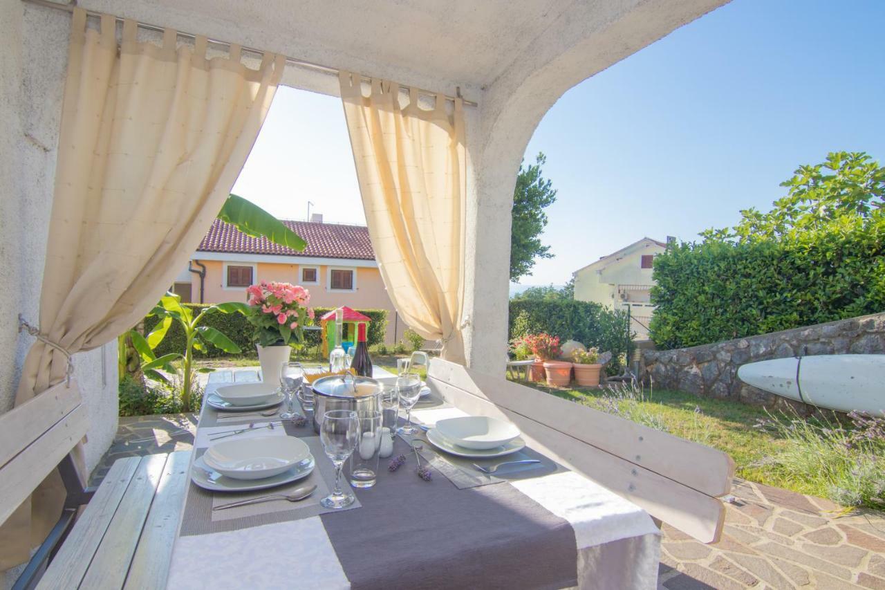 Apartmani Villa Kalinic Нівице Екстер'єр фото