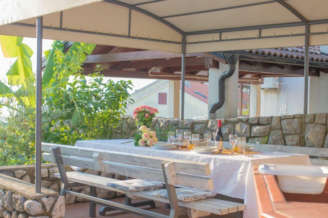 Apartmani Villa Kalinic Нівице Екстер'єр фото